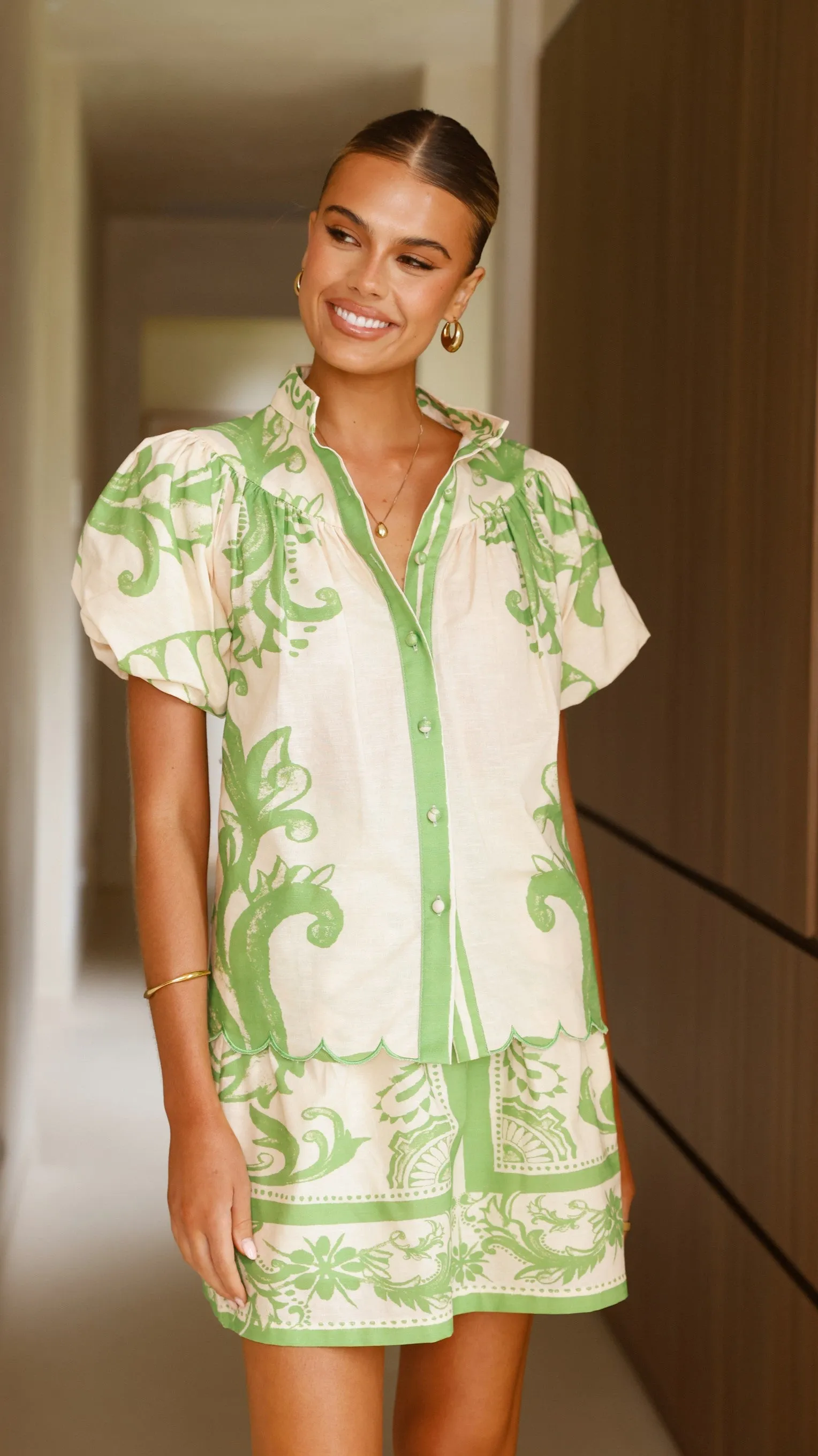 Shimmer Core Cozy Wrap Lanie Shirt - Sage / Cream