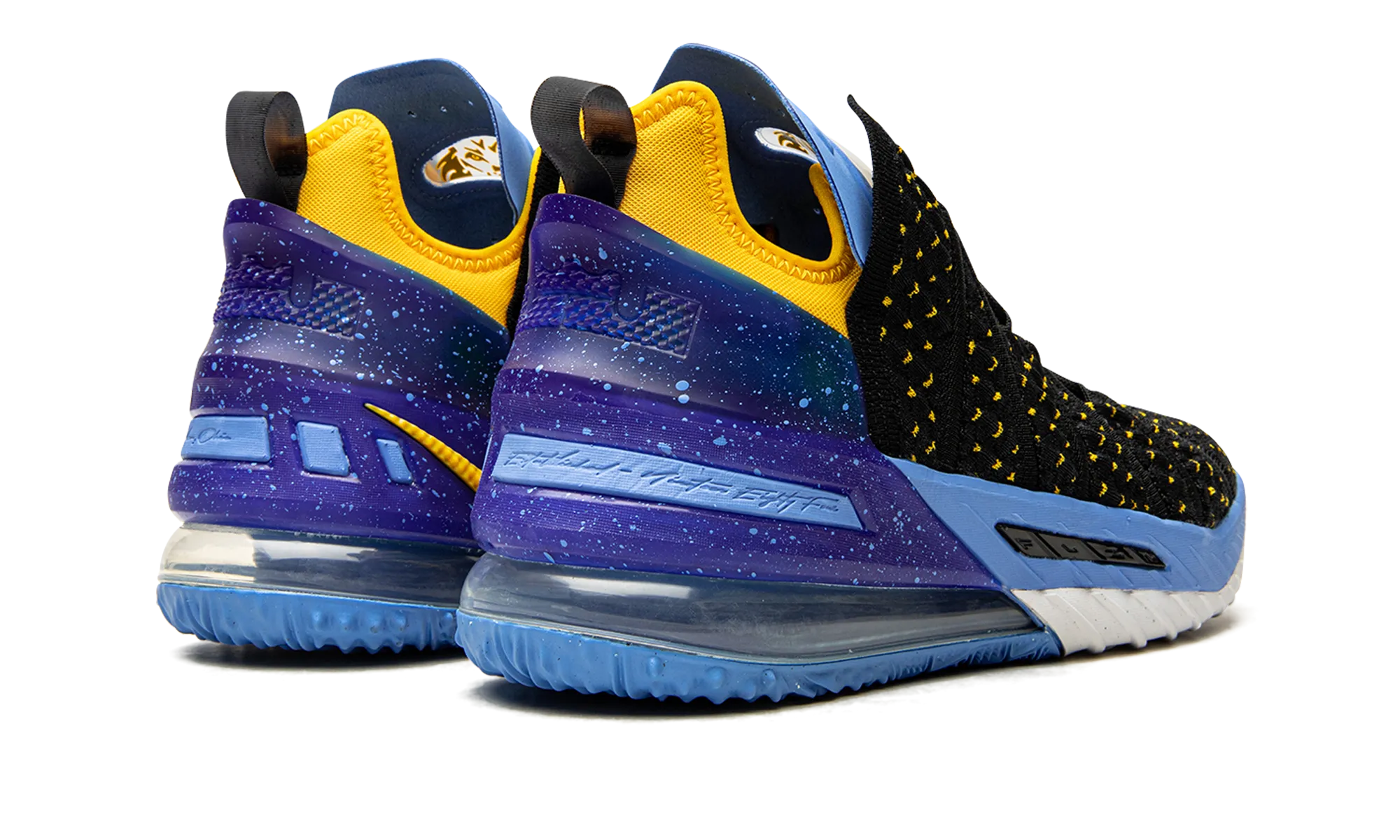 LeBron 18 "Dynasty - Minneapolis Lakers" rubber - sole - feature shoes