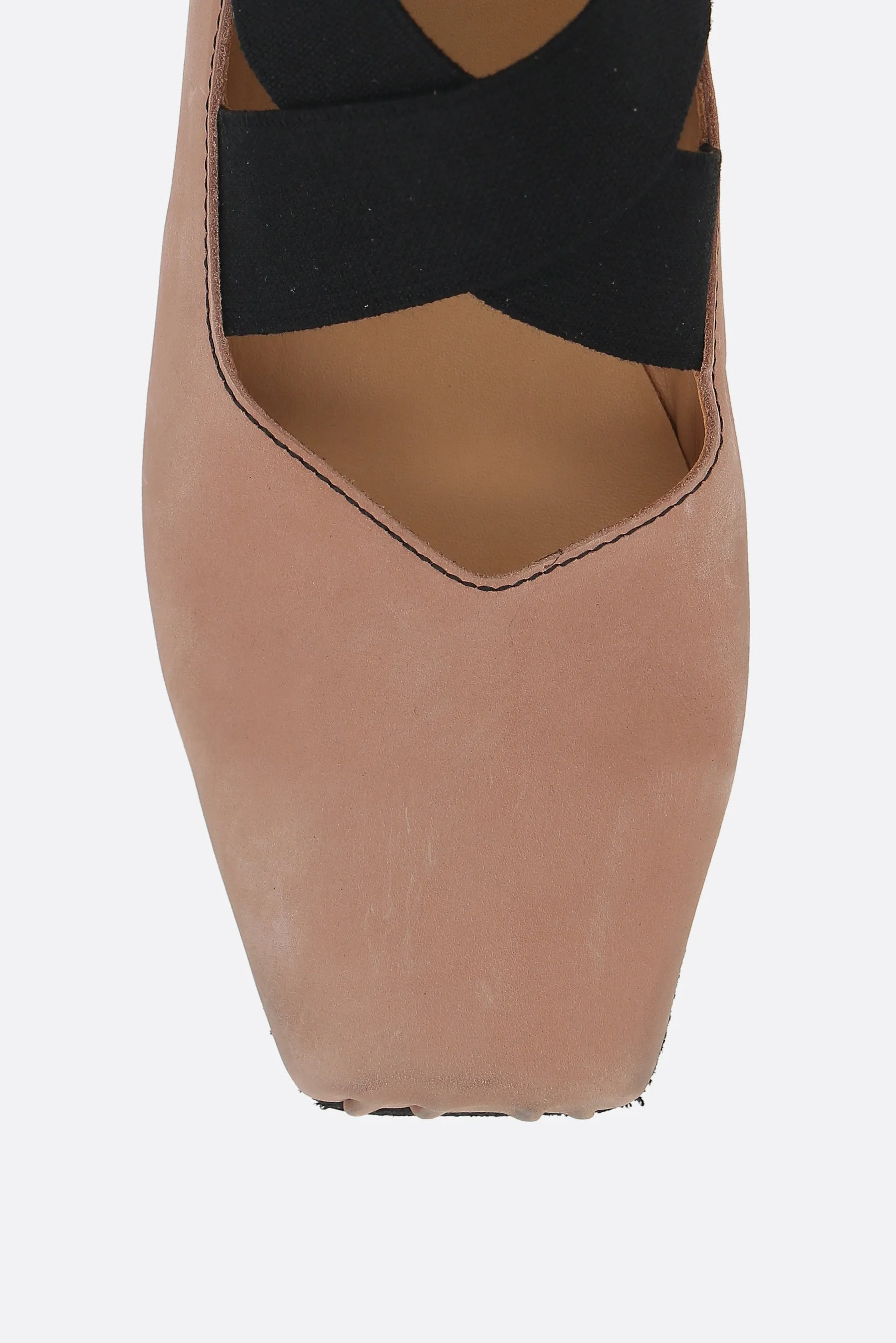 Compression Molded Midsole Mobility Ease vintage nubuck ballerinas