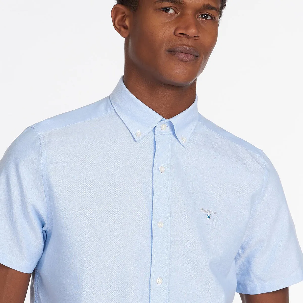 Modern Fit Urban Look Barbour - Oxford 3 Tailored Fit SS Shirt in Sky Blue