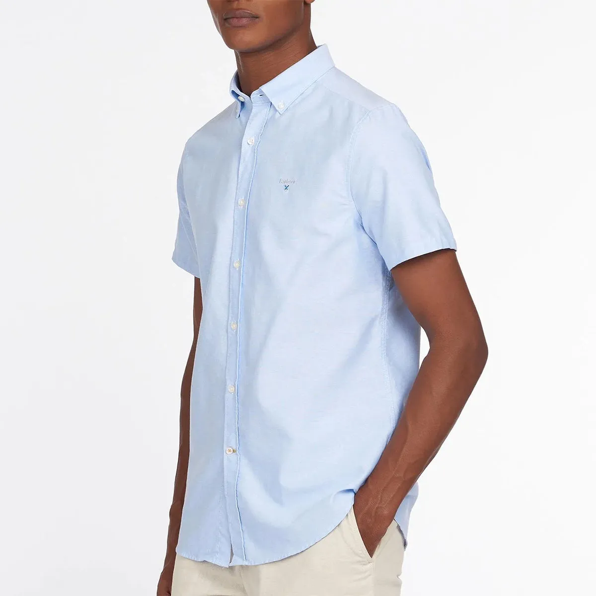 Casual Style Wear Soft Layering Barbour - Oxford 3 Tailored Fit SS Shirt in Sky Blue