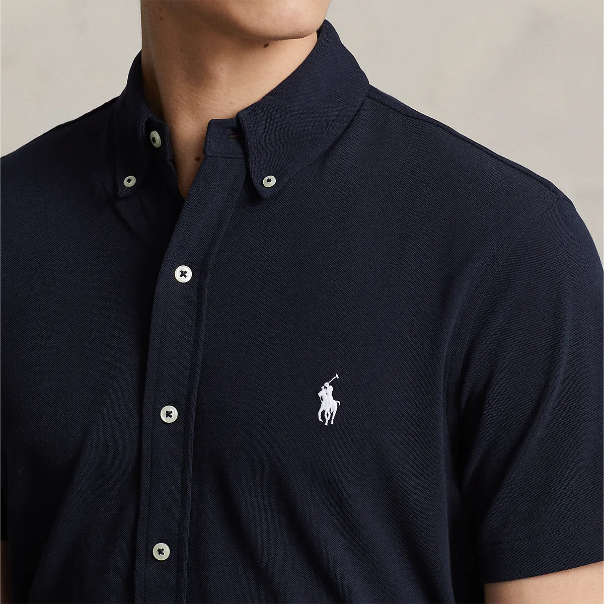 Multi Panel Structure Ralph Lauren - Featherweight Mesh SS Shirt in Navy