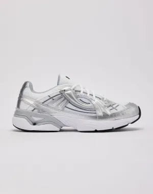 adventure - themed running gear hybrid shoes Under Armour Sola