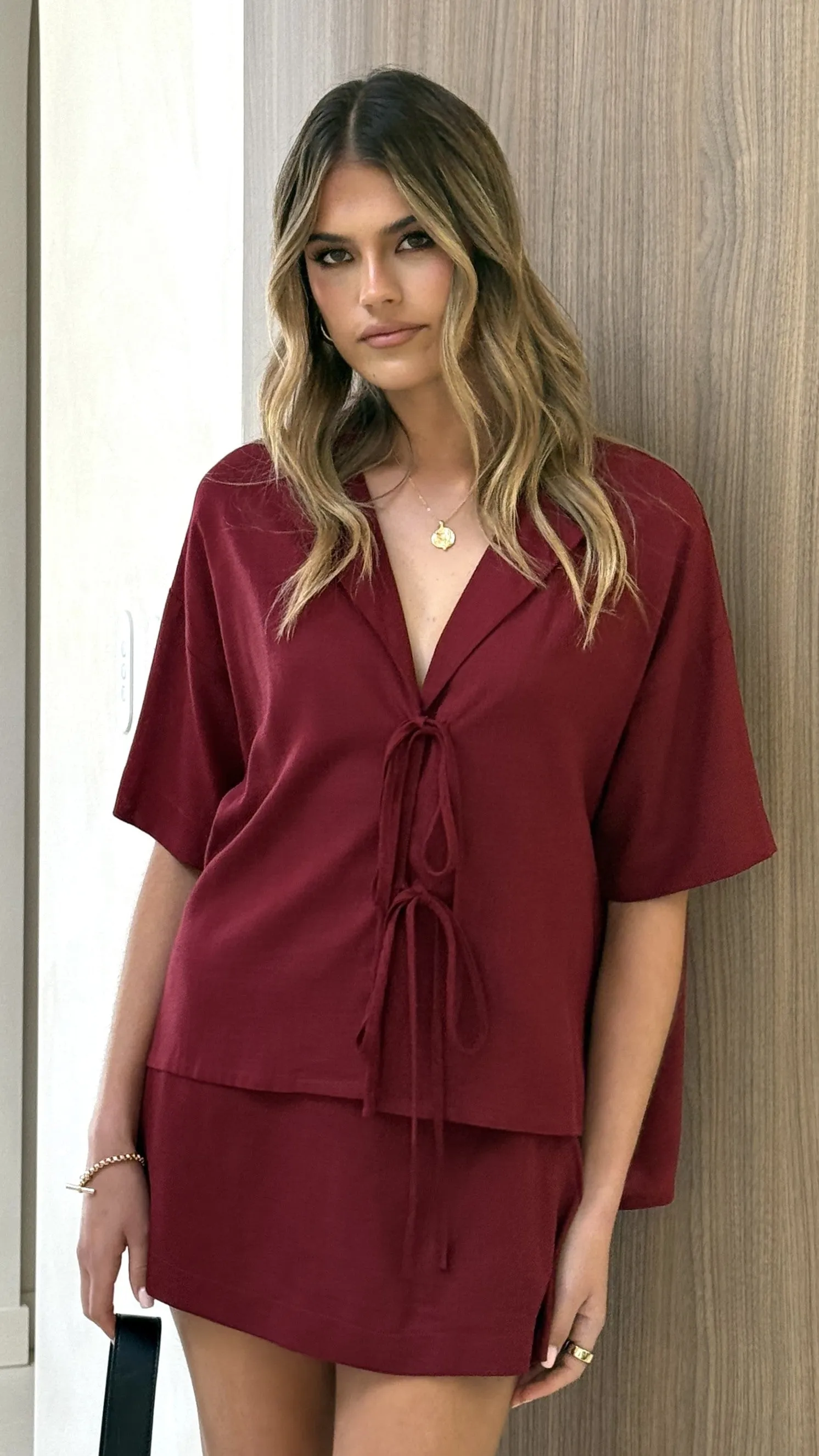 Train Ease Louise Top - Burgundy