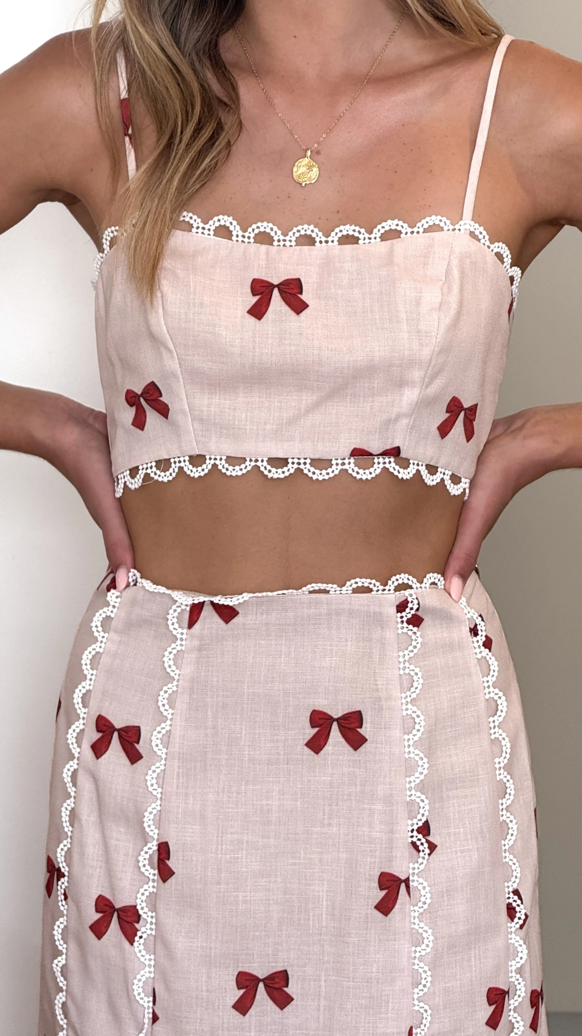 Cozy Style Nova Crop Top - Red Bow