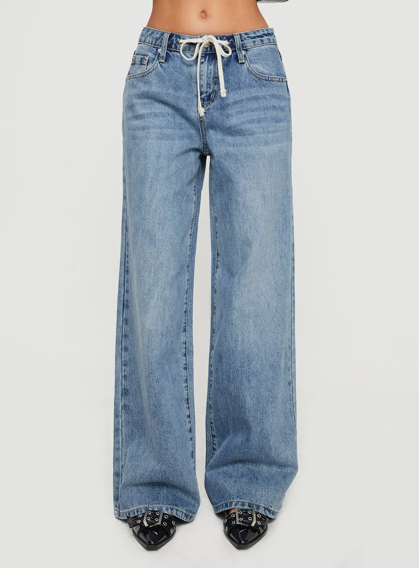 Mellowed Out Low Rise Straight Leg Jeans Mid Blue Natural Style Street Essential