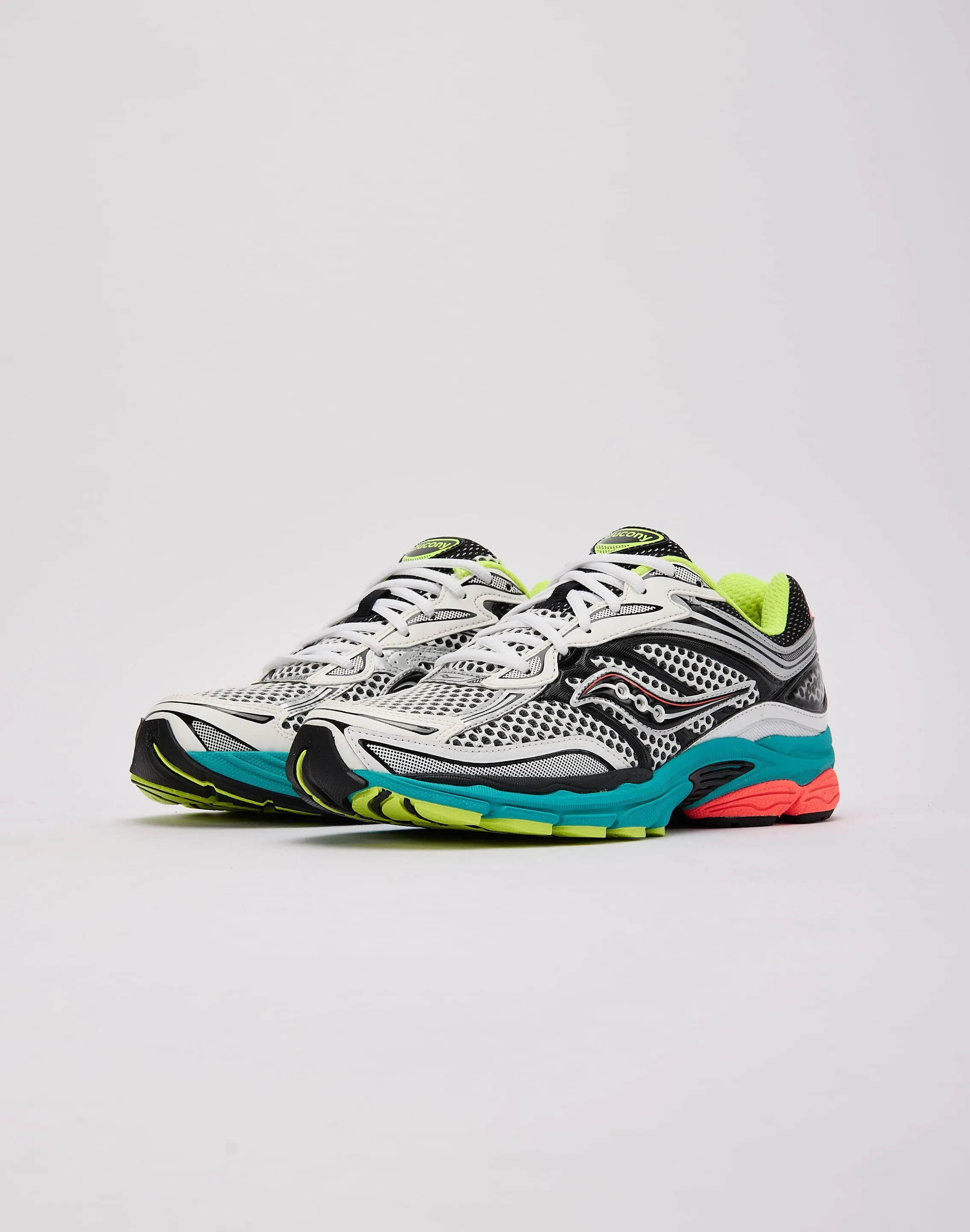 training routine shoe goal Saucony ProGrid Omni 9