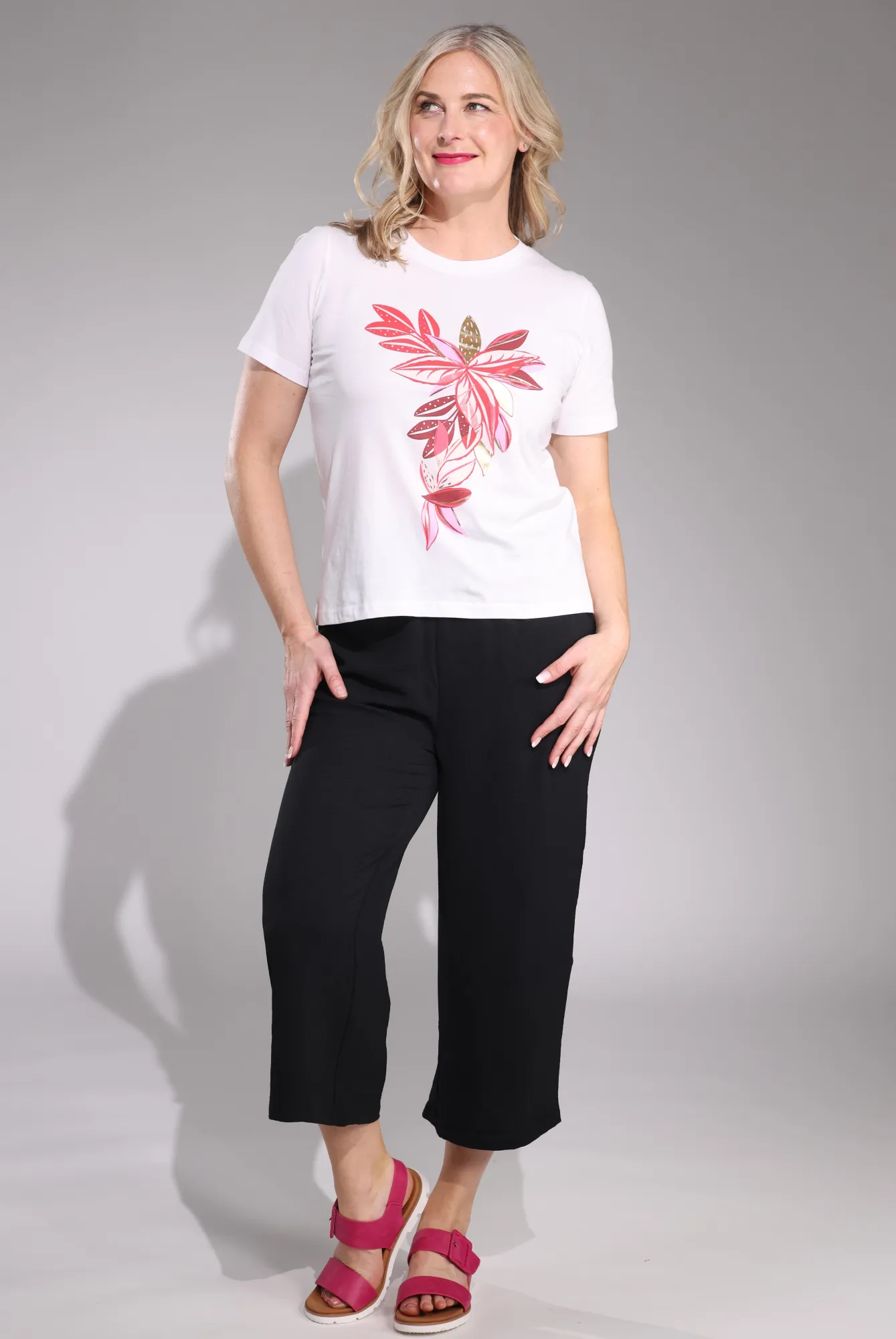 Mid Calf Pants | Black | 7362C1 Movement Flex