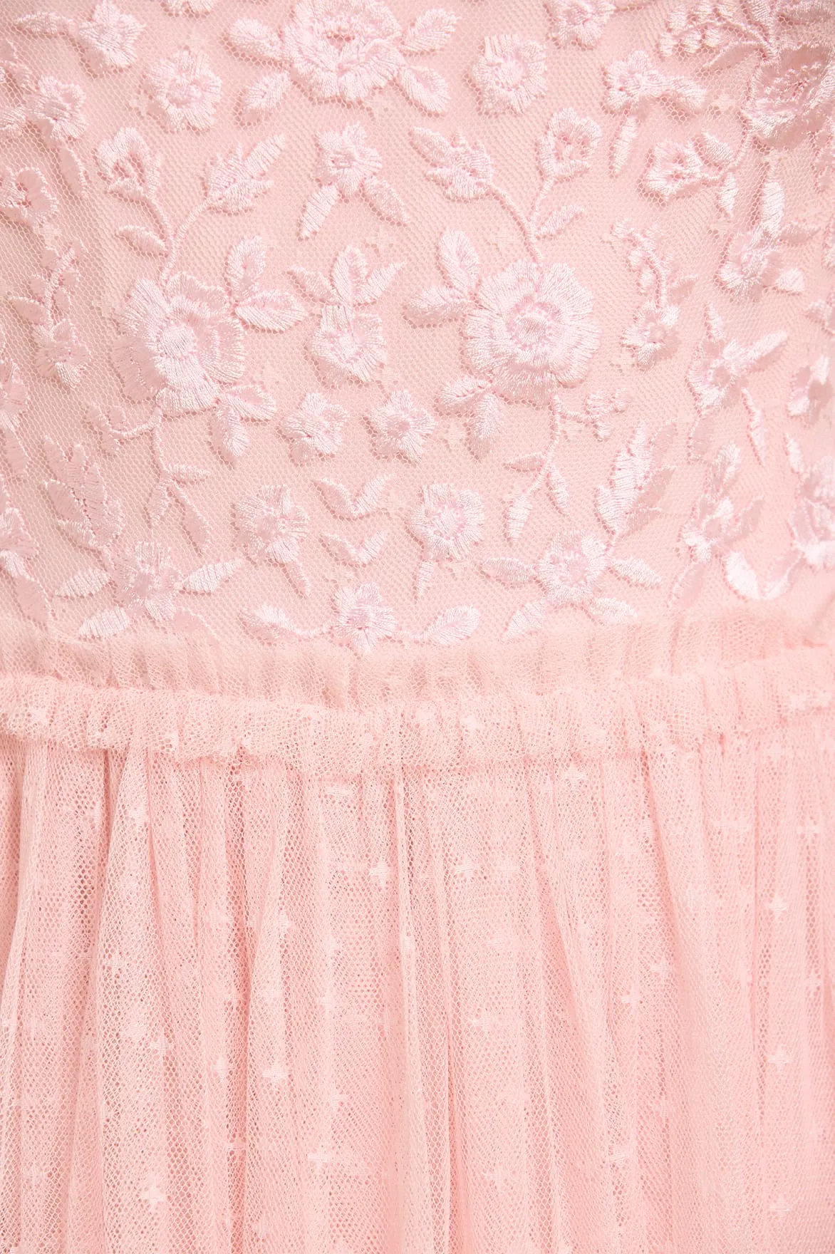 Trendy summer outfit Easy Going Midsummer Lace Bodice Off-Shoulder Ankle Gown