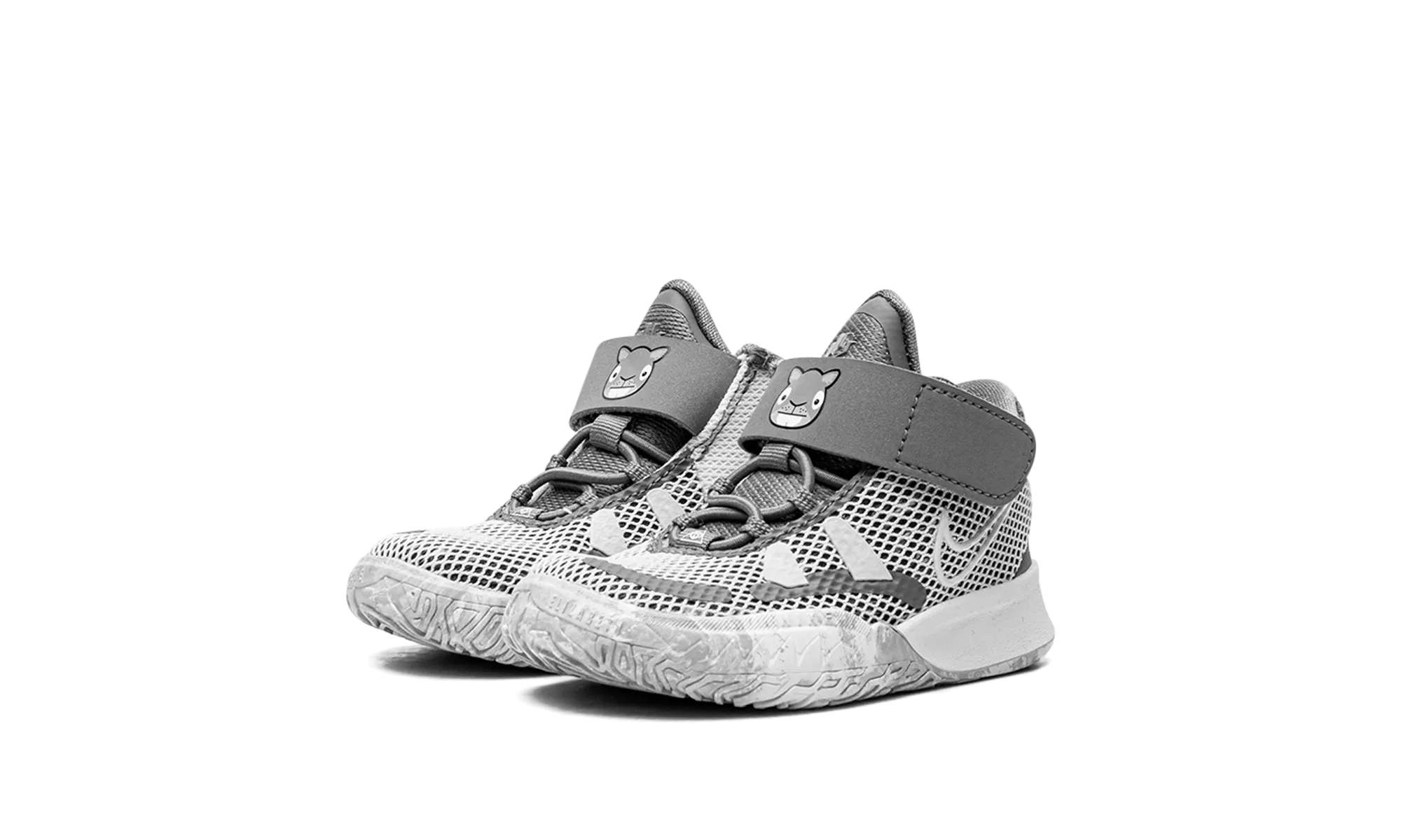 stable - sole - feature shoes Kyrie 7 SE TD "Chip"