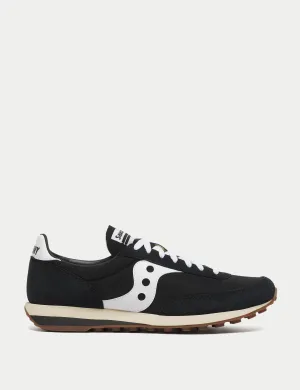 Trainer 80 - Black/White Smart Vibe