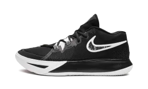 practice session padded toe Kyrie Flytrap VI "Iron Grey"