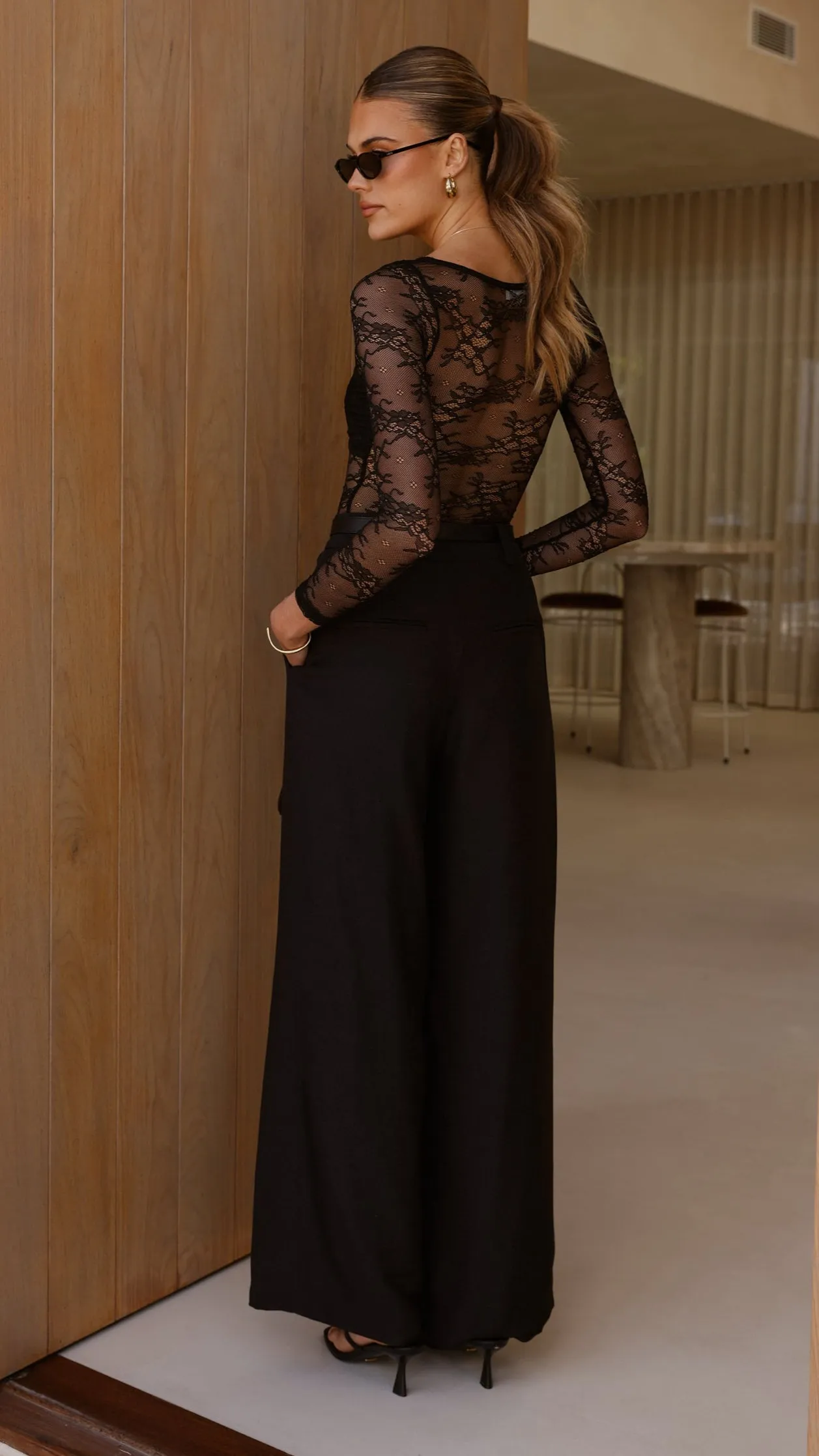 LayeredPaneling SoftenedEdges Eldora Long Sleeve Lace Top - Black