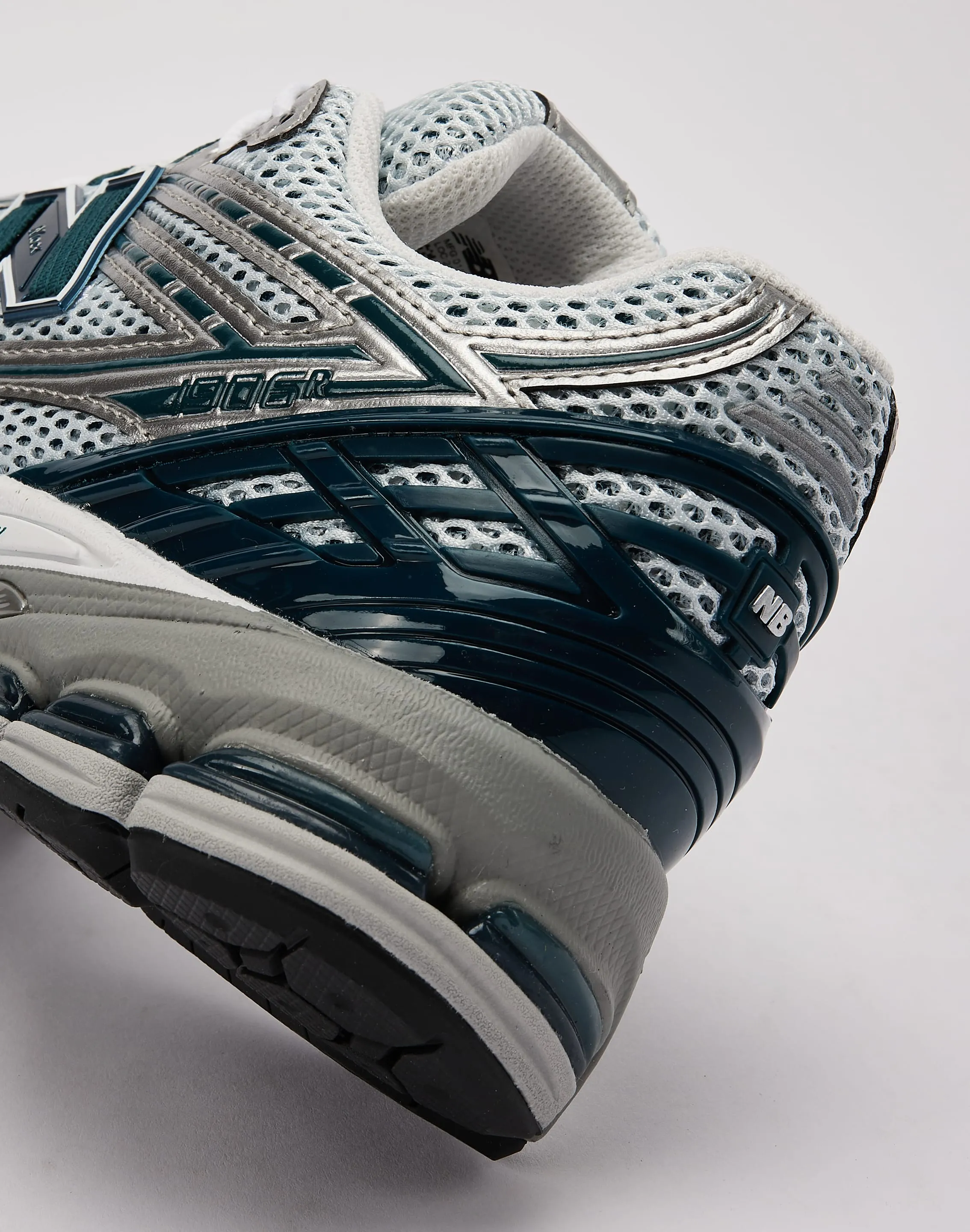 Tuned Rocker Sole Dynamic Harness New Balance 1906R