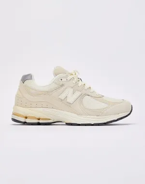 New Balance 2002R running with friends shoes Shock Dispersing Midlayer