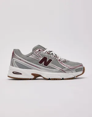 Smooth Motion New Balance 740