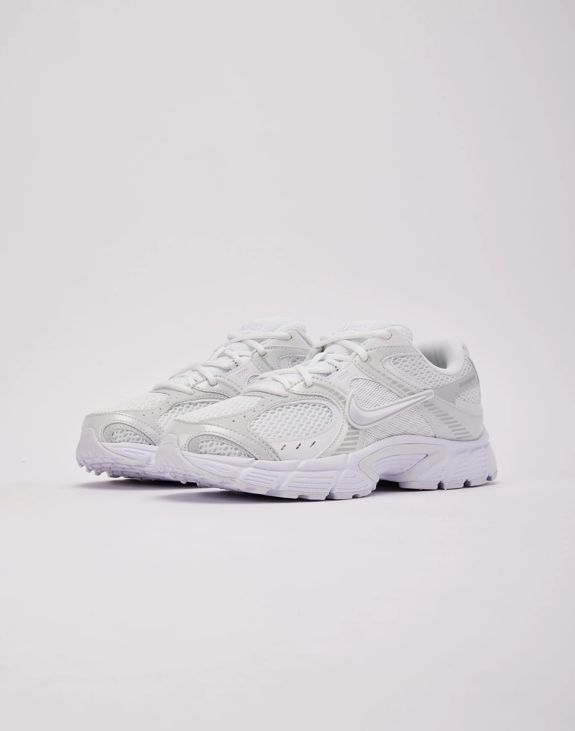 Nike V5 RNR Breathable Ventilation