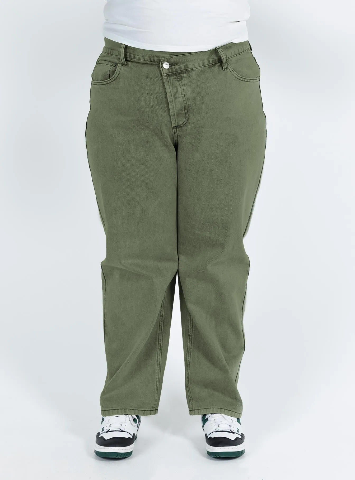 Holiday Vibes Athlete Fit Holly Asymmetric Straight Leg Jean Green Denim Curve