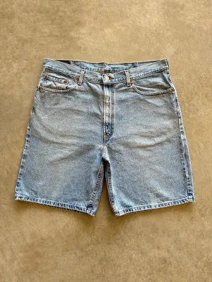 1990s Levis denim shorts (40) SeamlessConstruction light texture