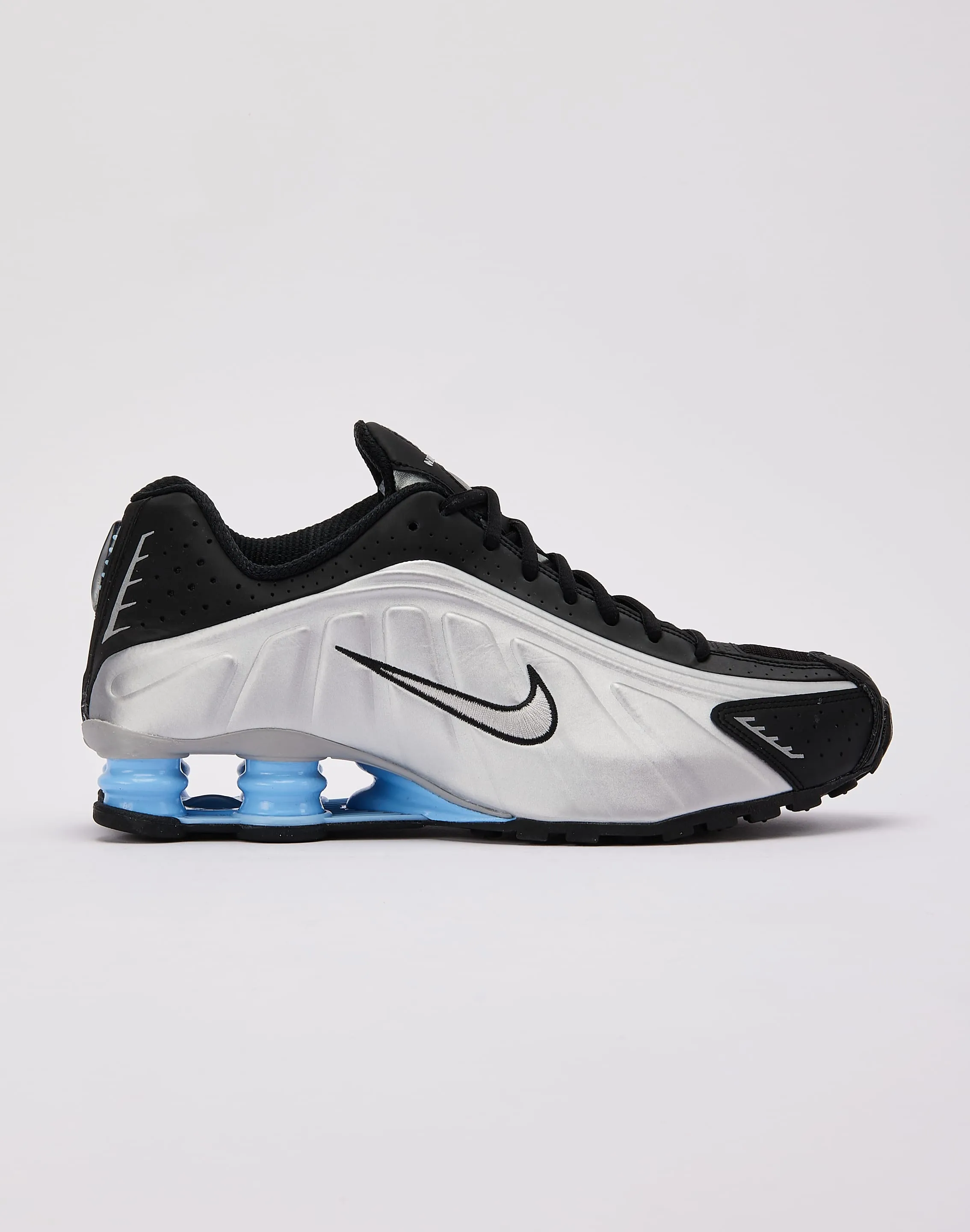 Nike Shox R4 odor - control - technology - shoes