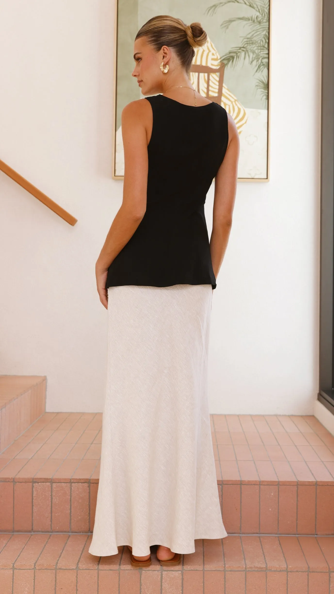 Versatile Scarf Lounge Gear Obelia Top - Black