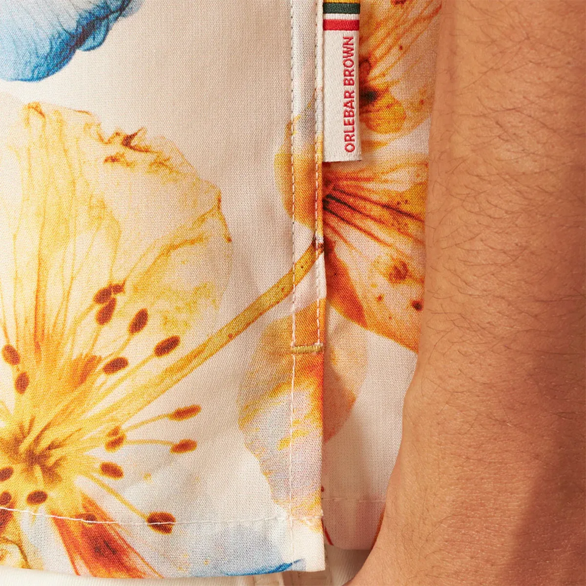 Perfect Comfort Orlebar Brown - Hibbert Oshibana Floral SS Shirt in White Sand