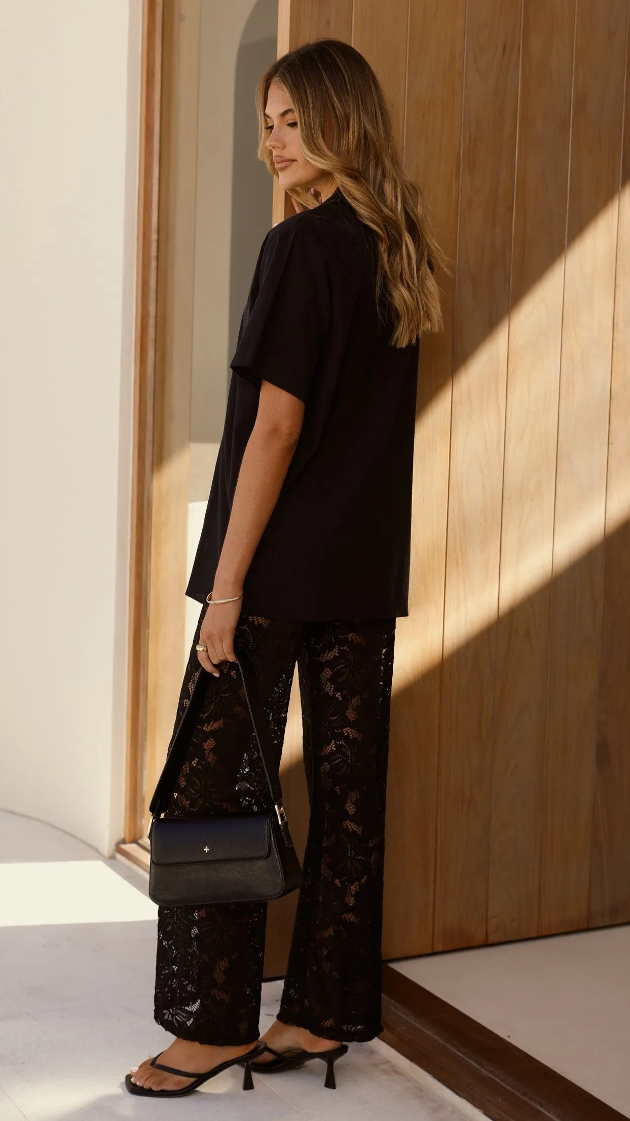 Holiday Ease AdjustableWaist Azura Shirt And Pants Set - Black