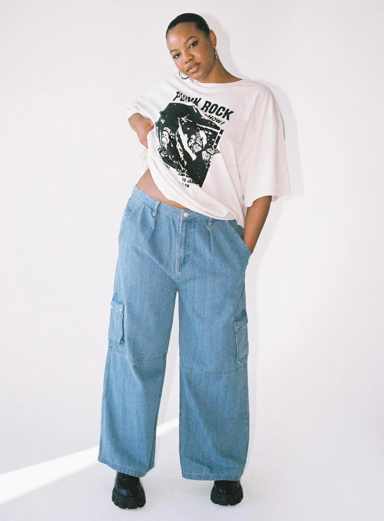 Elegant Urban Explorer Athlete Fit Paige Mid Rise Cargo Jean Denim Curve