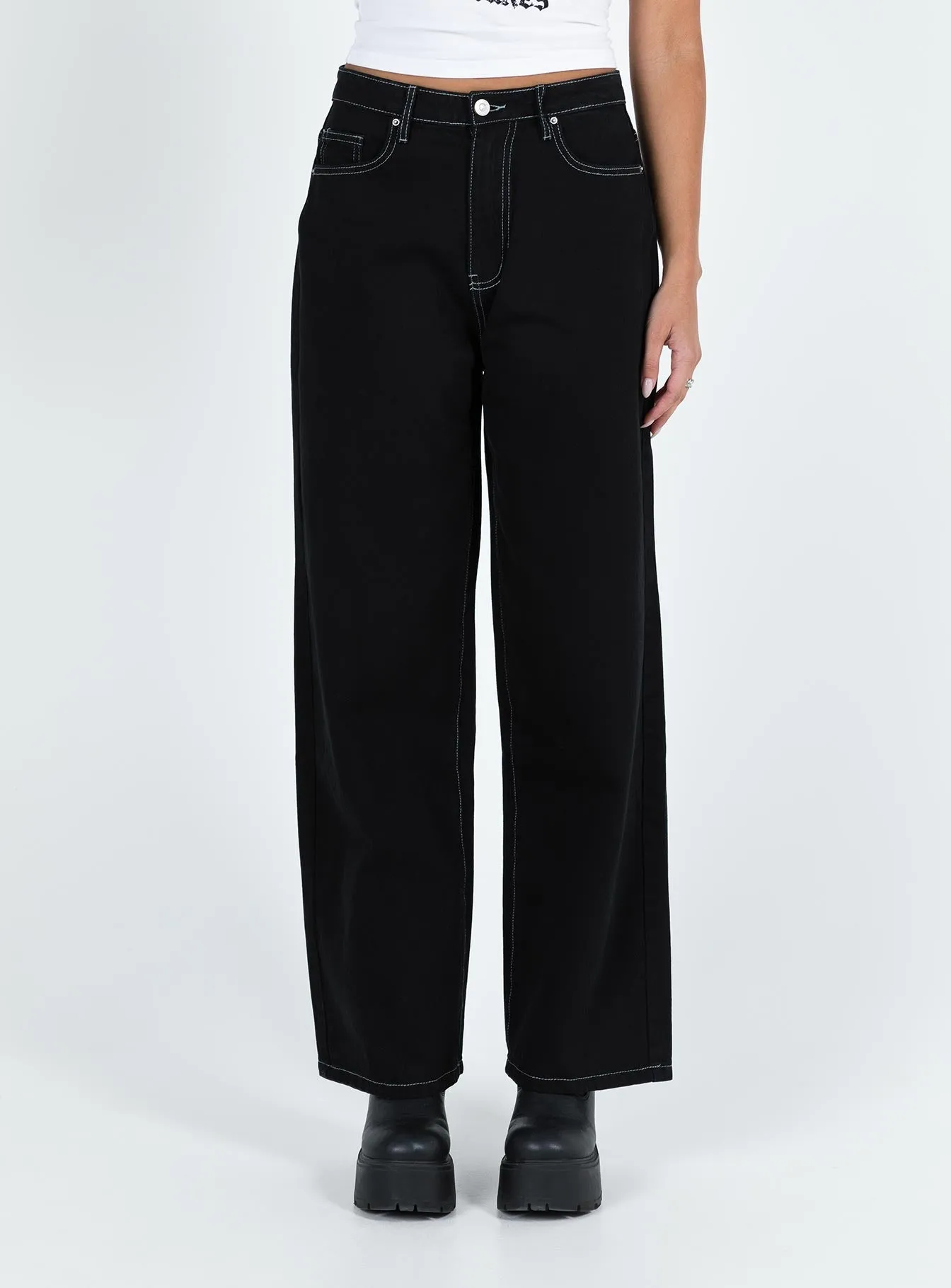 Earthy Music Event Easy Fit Design Pip Jeans Black