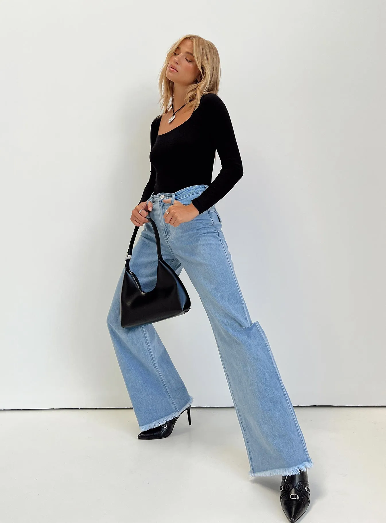 Clean Fashion Timeless Waist Rebekah Wide Leg Jeans Mid Wash Denim