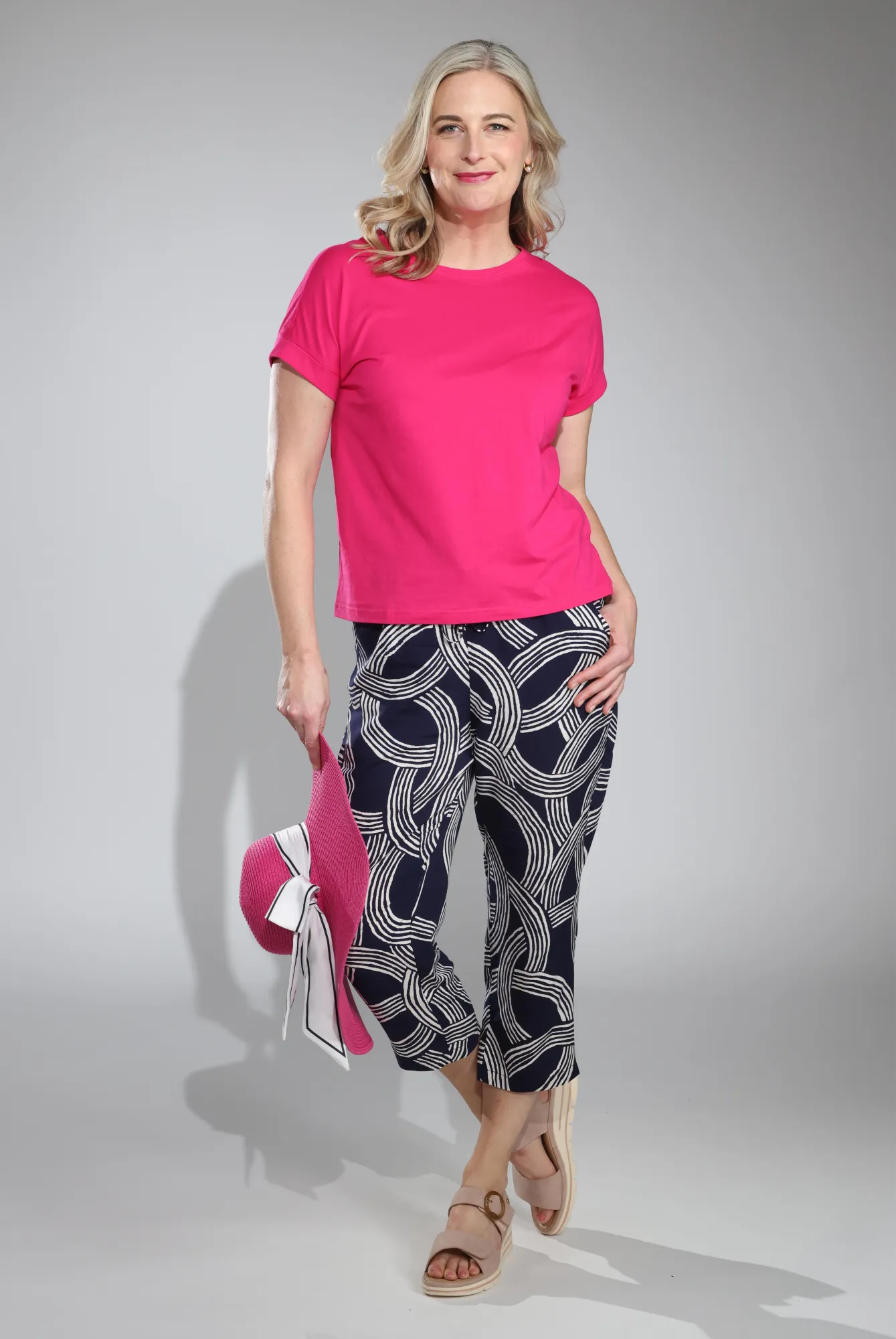 Comfy Wardrobe Printed Viscose Mid Calf Pants | Navy Ivory Circles | 3369C1