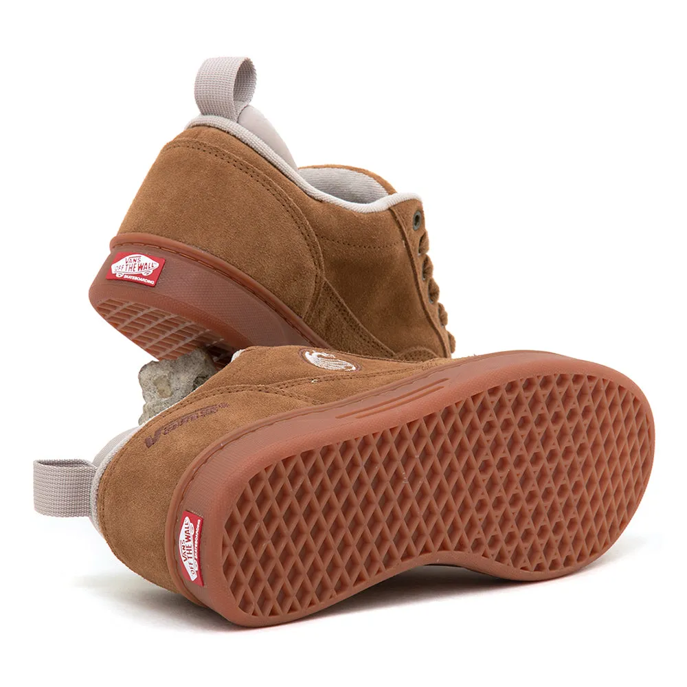 Chic Fit Snow Warm Skate Cab 4 (Brown / Gum) VBU