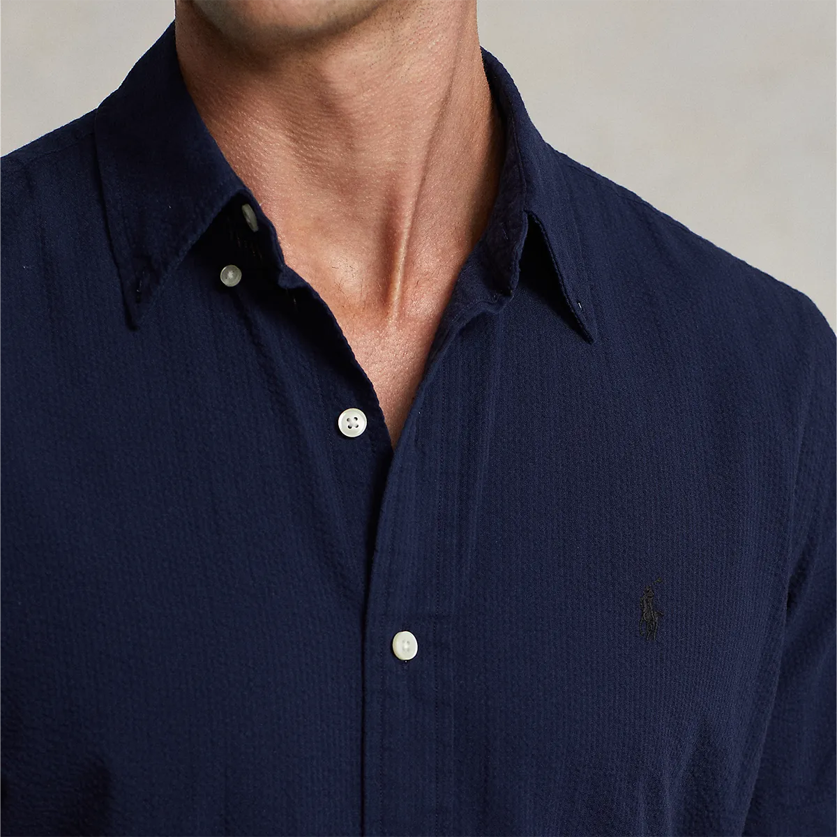 Ralph Lauren - Custom Fit Seersucker SS Shirt in Navy Stylish Casual Breathable Waistband