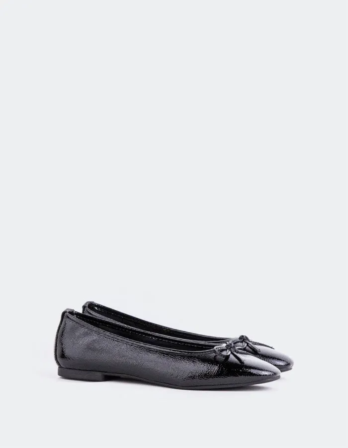 Ramesses Black Patent Canvas Material Flat footbed