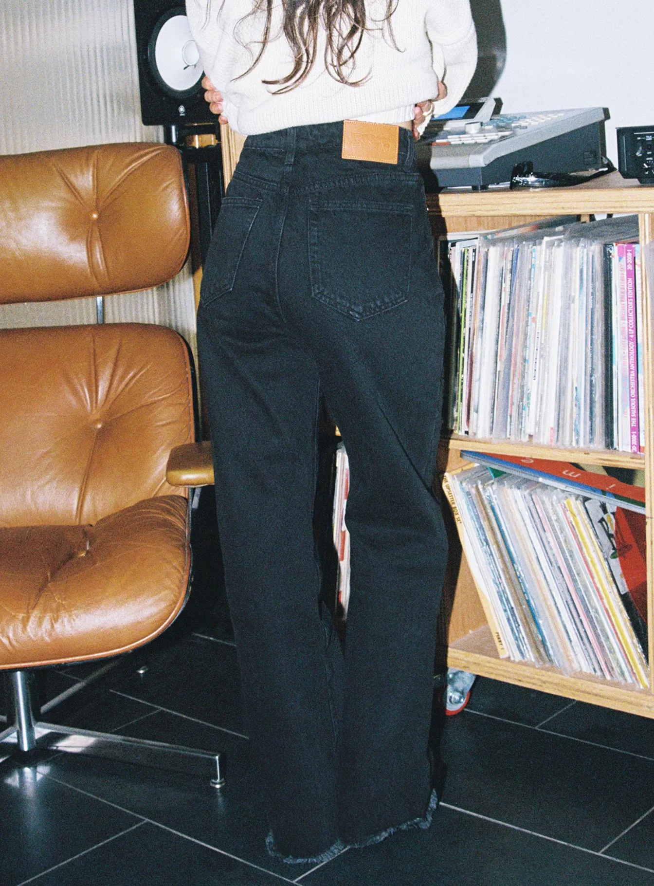 Night Out Neutral Textured Carey Denim Jeans Black Petite