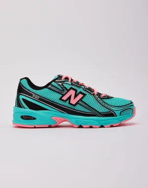 New Balance 740 durable waterproof shoes Rolling Motion Design