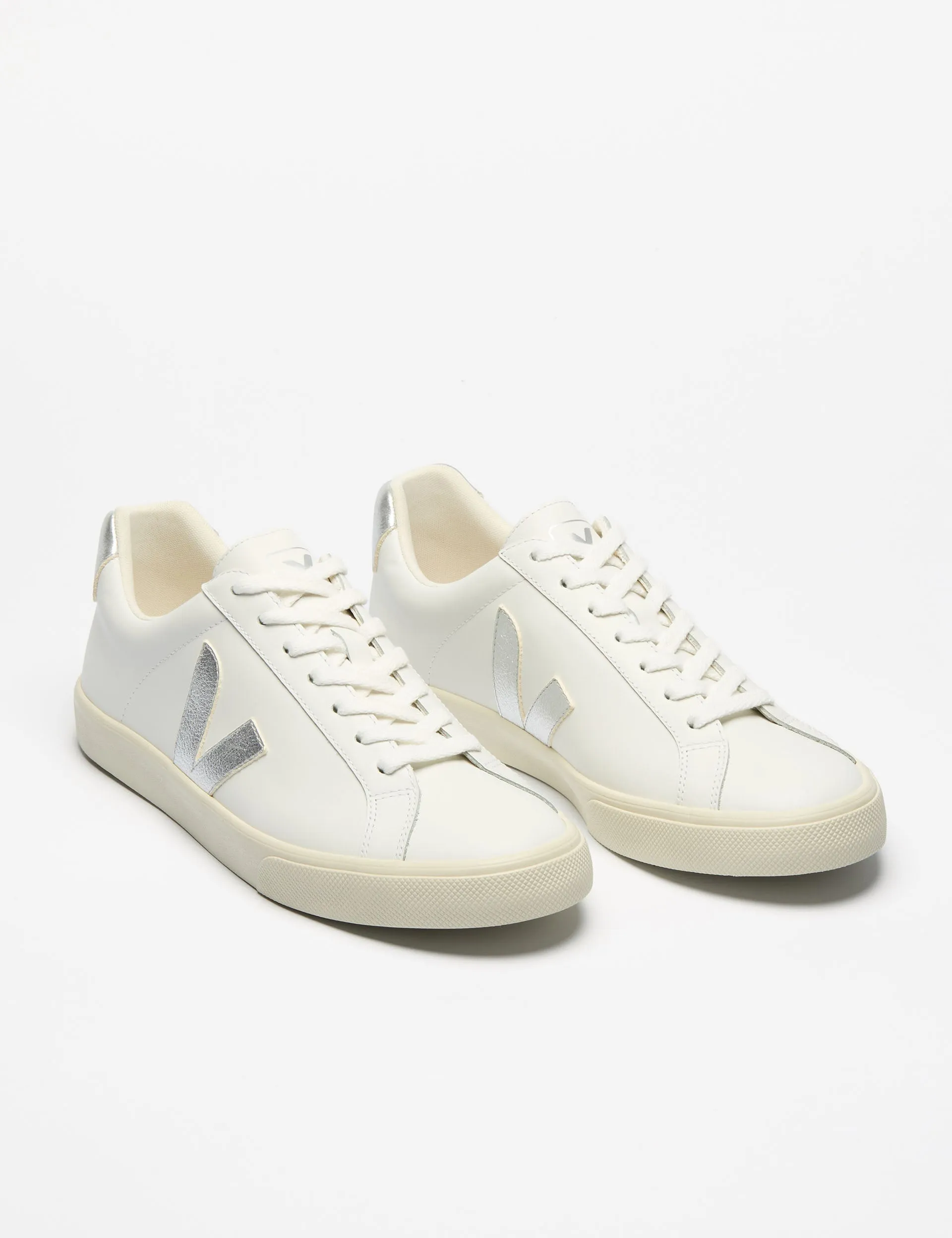 Esplar Logo Extra-White Silver Harbor Step