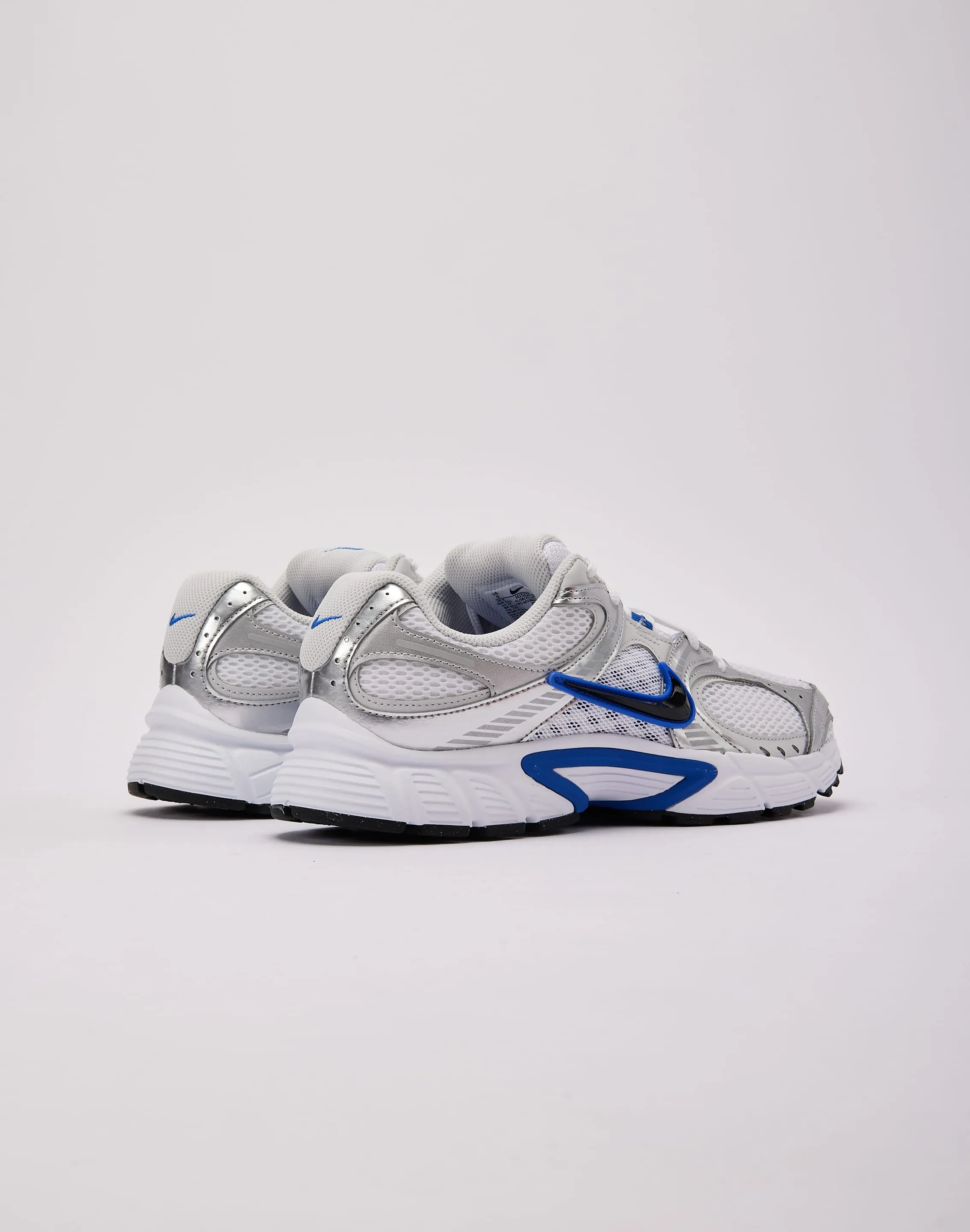 multi - sport shoes Nike V5 RNR