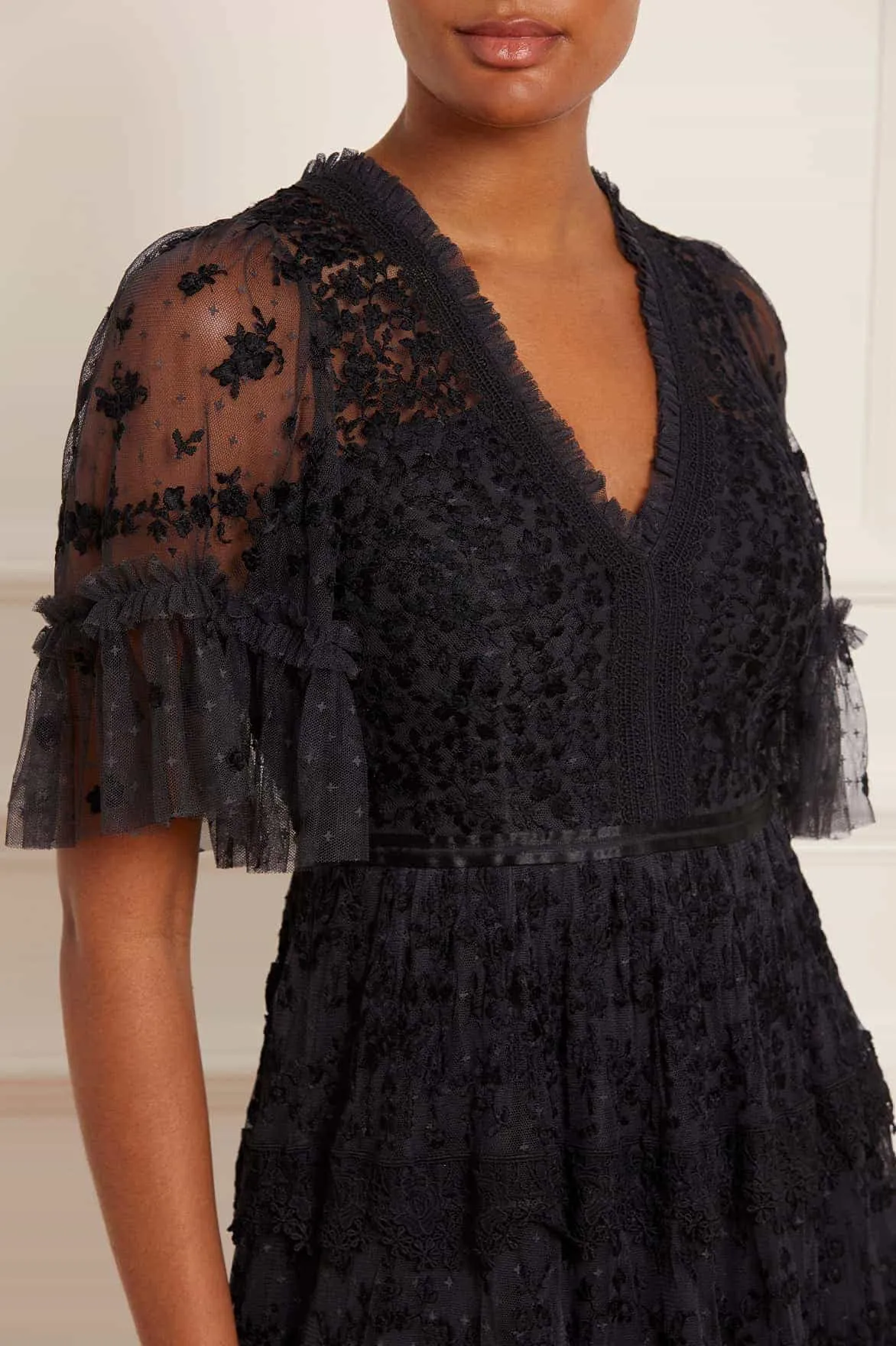 Araminta Lace Gown Pastel-Tone