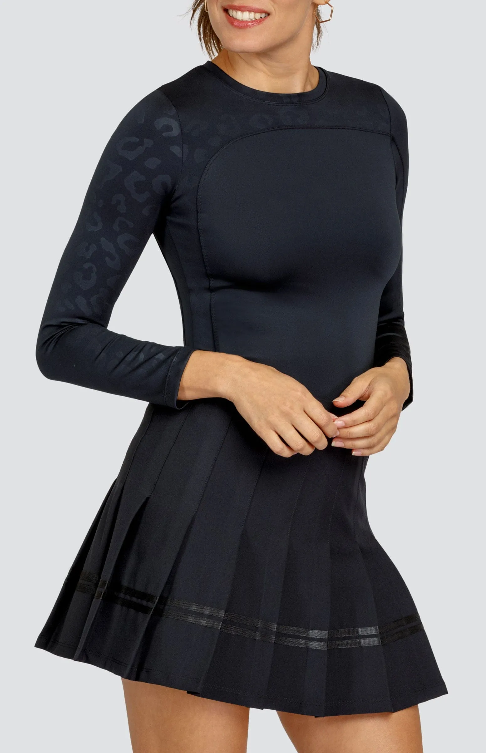 Classic Look Bold Look Roy Top - Onyx Black - FINAL SALE