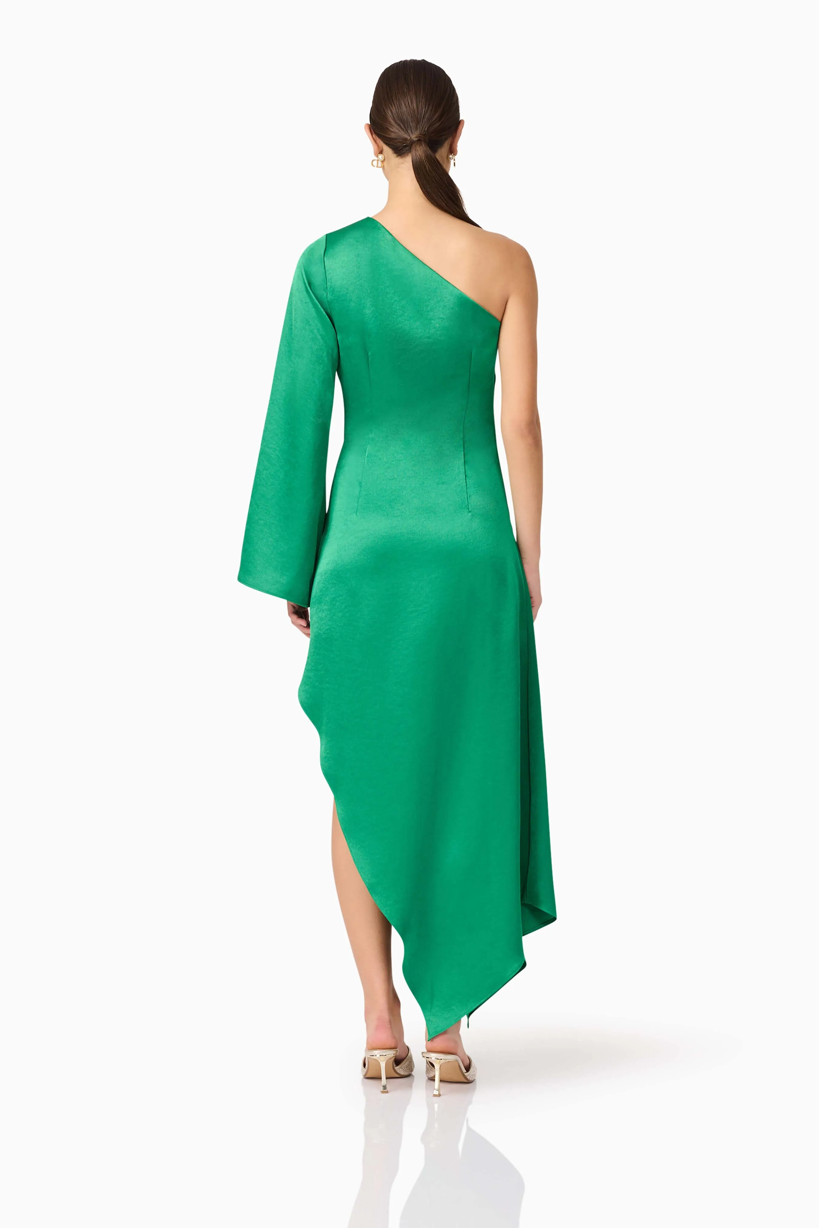 Easy Match Refined Line Ameera One Soulder Hilo Gown in Green