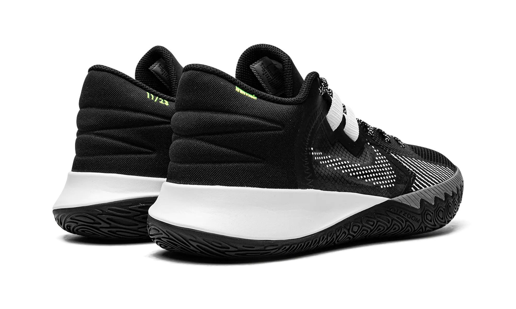 high - mileage shoe endurance grip - enhancing Kyrie Flytrap V
