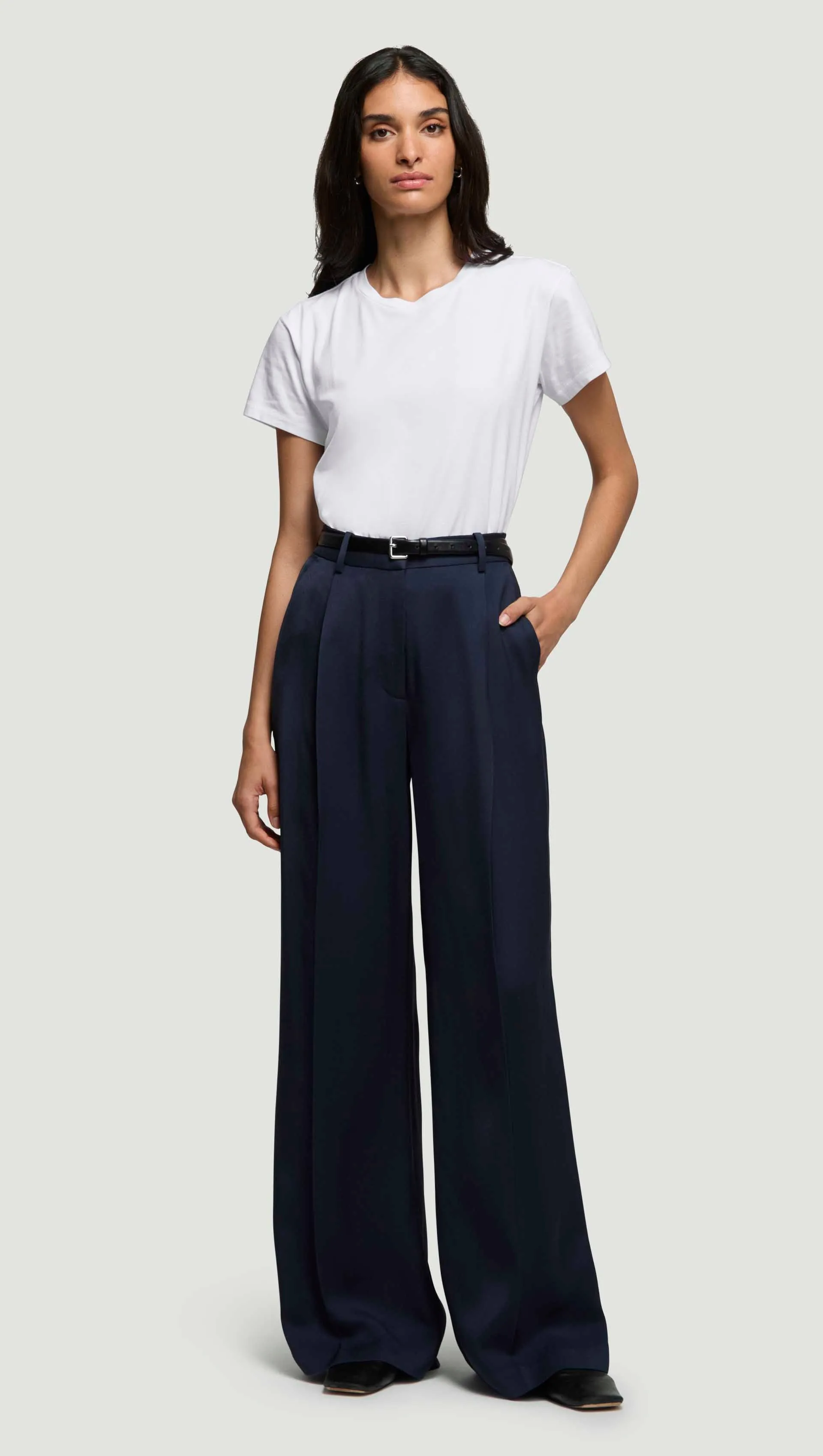 Single Pleat Trouser in Satin Twill | Navy Multi-Purpose Wear