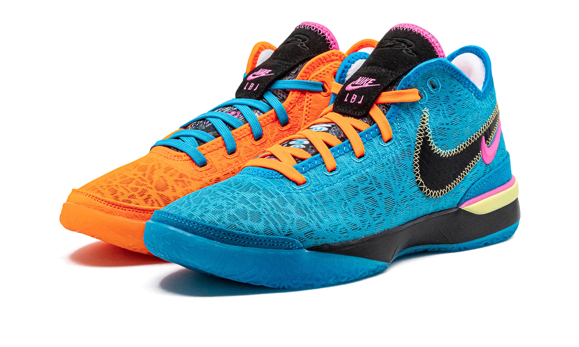 Zoom LeBron NXXT Gen "I Promise" School - running