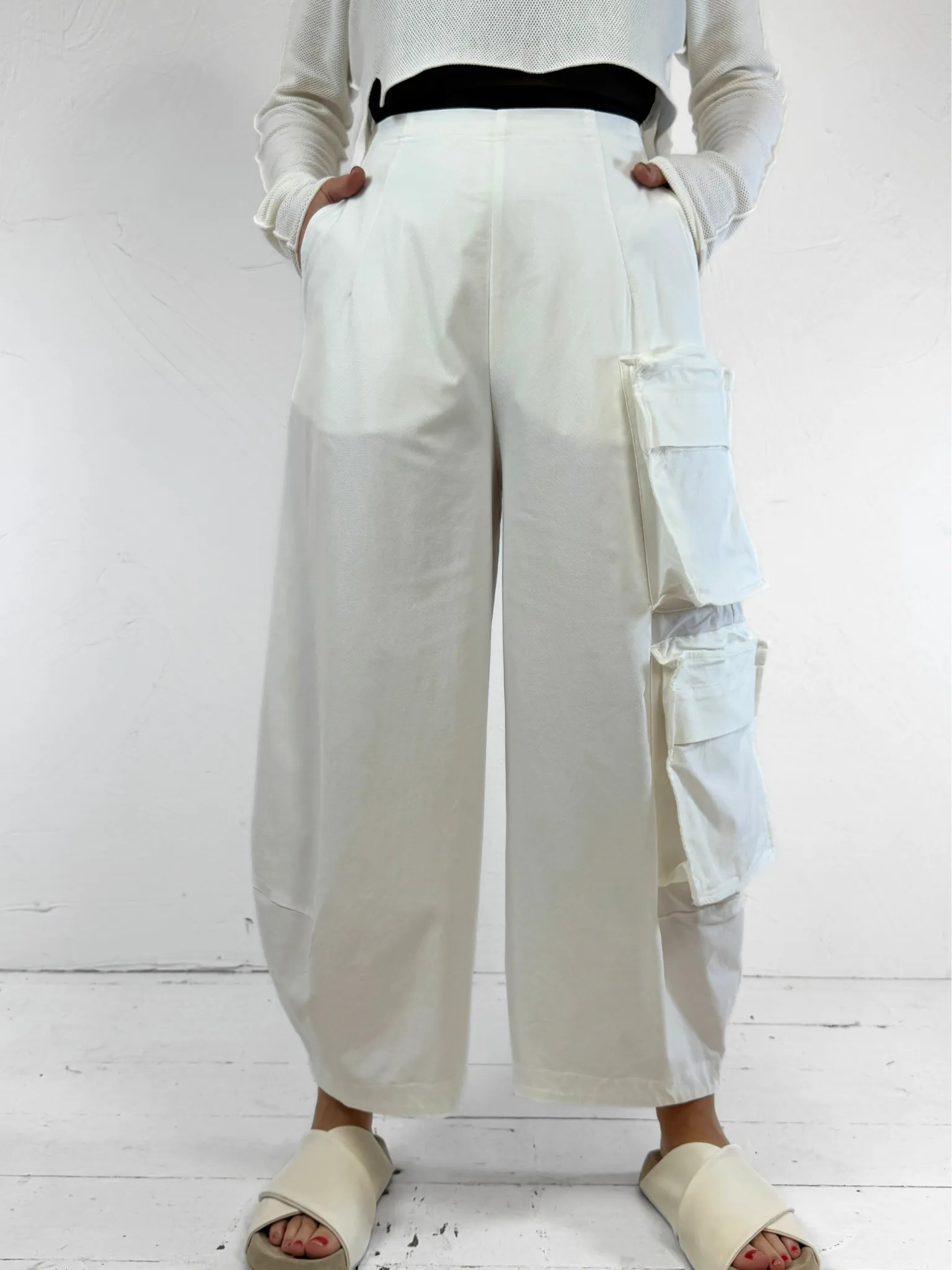 Flexible Performance Rundholz Cargo Trousers Off White