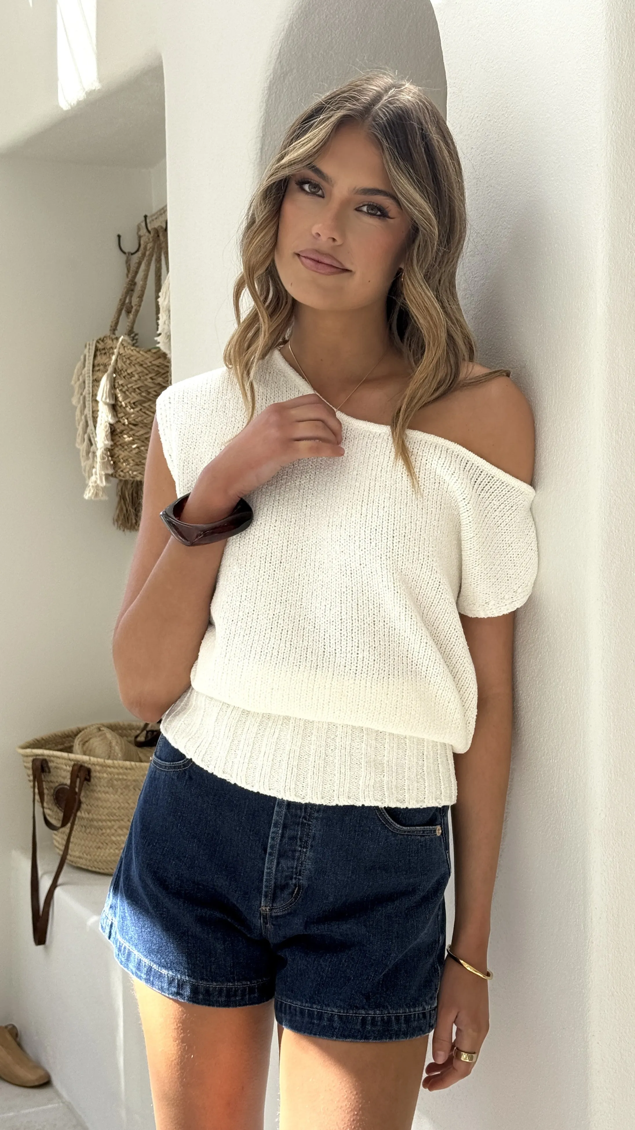 FlexibleFit Stage Feel Aurelia Top - White