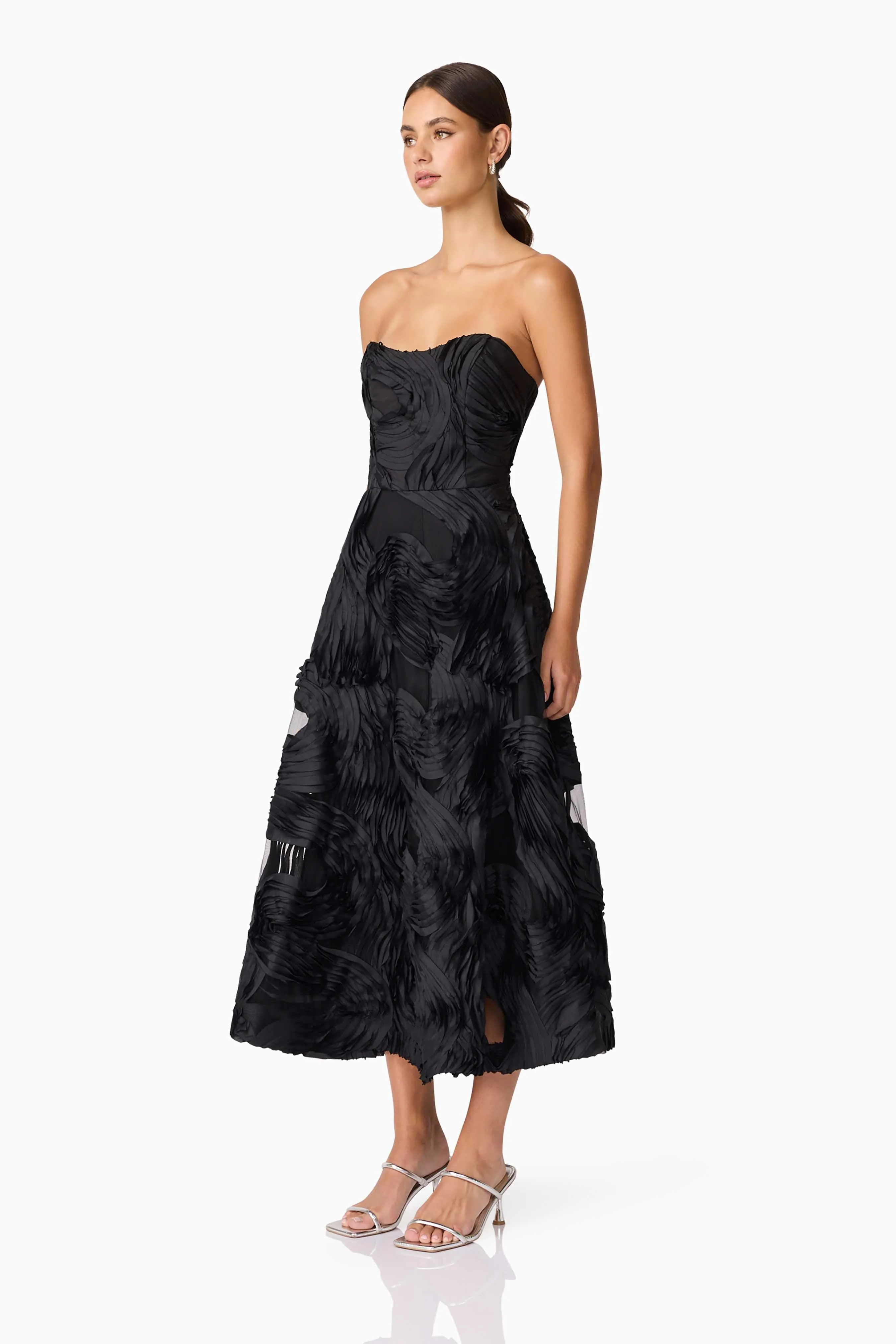 Neutral-Shade Asher Sweetheart Midi Dress in Black