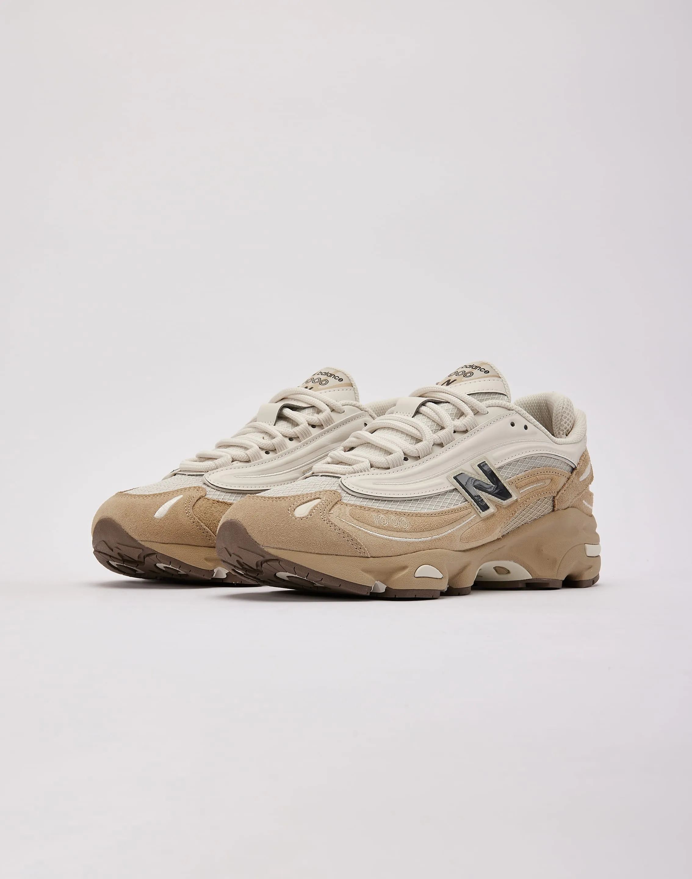 weekday running shoes Removable New Balance 1000