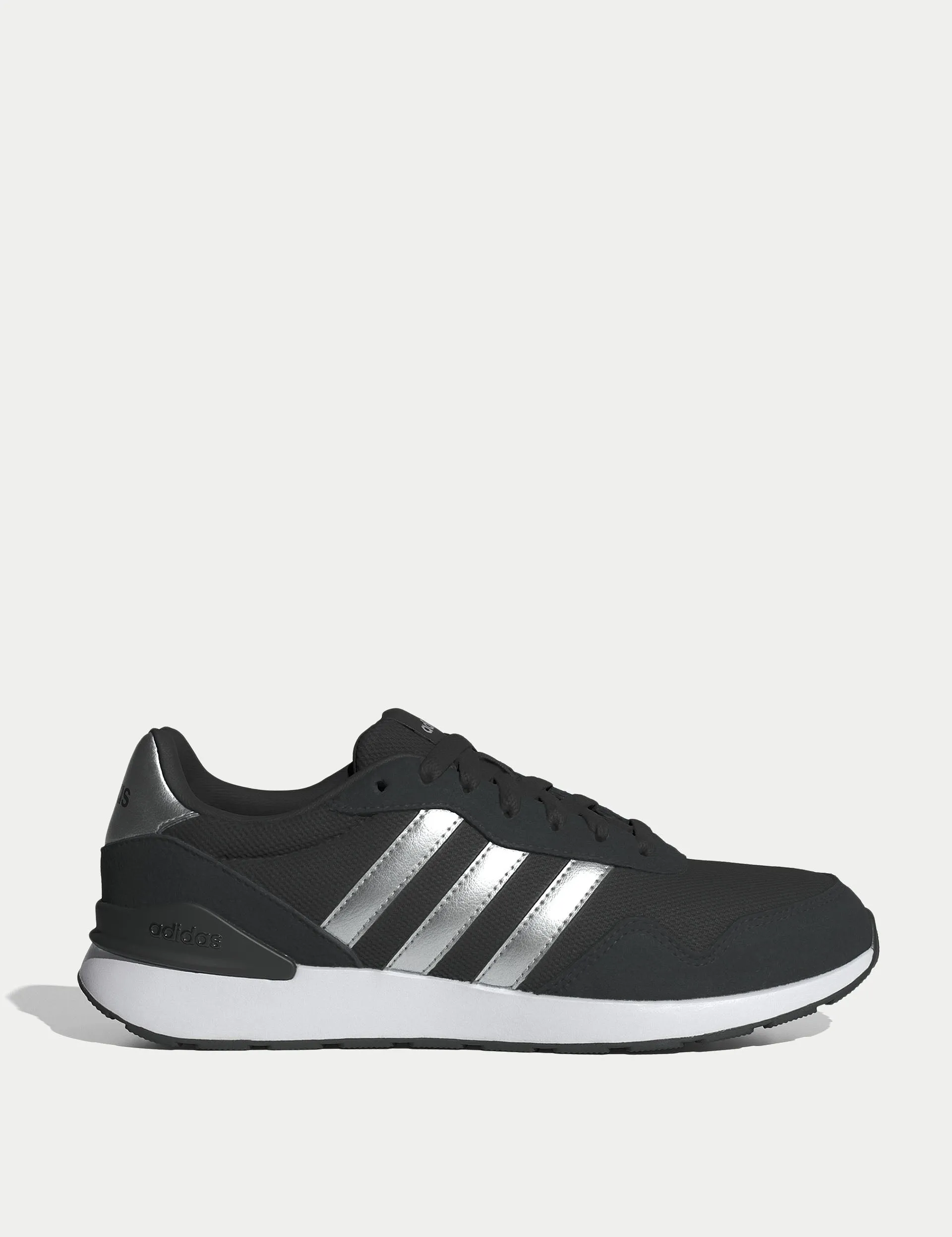 Run 60S 4.0 Shoes - Core Black/Silver Metallic/Cloud White Strike Step
