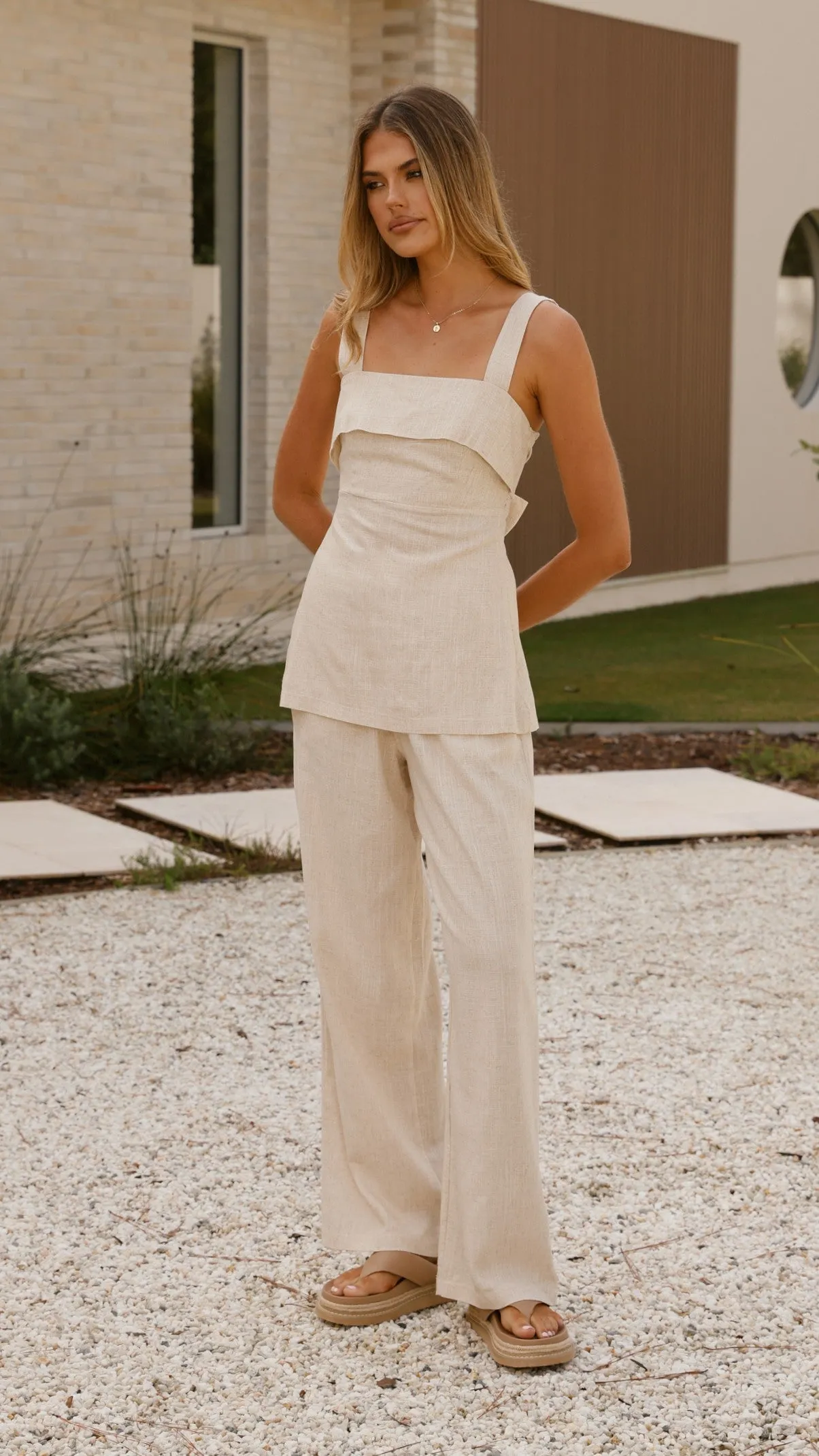 Relaxed Style LightweightDesign Veruca Longline Top - Beige